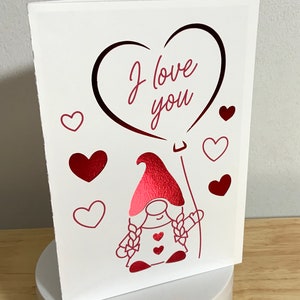 Carte Love You Gnome, Intérieur vierge, Imprimé, Rouge, coeur, Fille, Ballon, Saint-Valentin, Amour