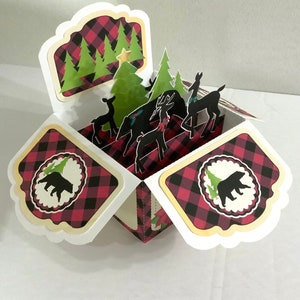 Carte pop-up Noël dans la nature, cerf, ours, arbre, tartan buffle, rouge, vacance, silhouette, étoile