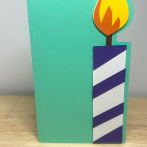 Carte d'anniversaire bougie, enfants, adultes, adolescents, amis, famille, frère, soeur, souhait, flamme