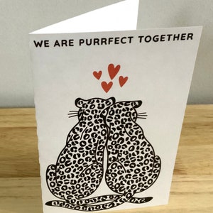 Carte de Saint-Valentin léopard, imprimée, vierge à l'intérieur, cœurs, amour, partenaire, ami, aimé, noir, rouge, sauvage