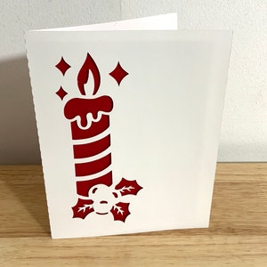 Carte de bougie de Noël, flamme, sainte, baies, étoiles, tradition, classique, festif, calme, familial
