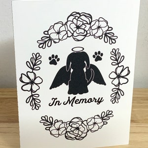 Carte en mémoire de perte de chien , Imprimée , Vierge à l'intérieur , Empreintes de pattes , Fleurs , Ailes , Animal de compagnie , Amour , Mon coeur