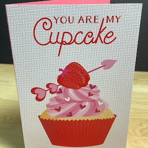 Carte My Cupcake Saint-Valentin, sucré, cœur, rose, rouge, fraise, flèche, amour