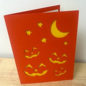 Carte de visages de citrouille, Halloween, enfants, éclairage, sculpture, joyeux, lune, étoiles.