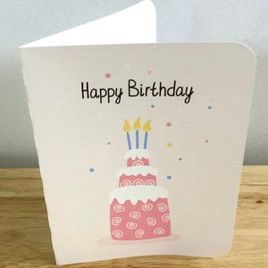 Carte de gâteau de joyeux anniversaire , Imprimée , Vierge à l'intérieur , Confettis , Bougies , Enfants , Adultes , Adolescents , Rose , Fête