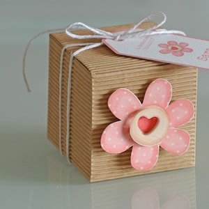 Kit bomboniera Battesimo fiore con cuore in 3d