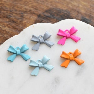 CLOSEOUT 10 PAIRS Mini Colorful Bow Charm Pendant Enamel  Handmade   Wedding Craft   Kit DIY Jewelry,