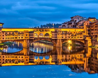 Italy - Florence -  Ponte Vecchio at night - SKU 0106