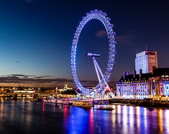 United Kingdom - London - London Eye and skyline in the night - SKU 0020