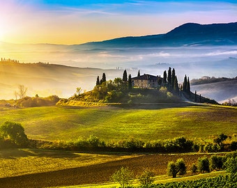 Italy - Cottage in Tuscany at sunset in the fog - SKU 0109