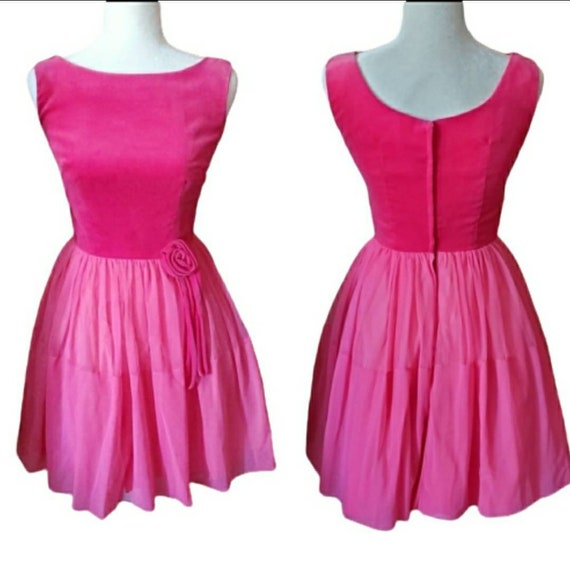 VINTAGE Betty Lane Originals velvet sleeveless vel