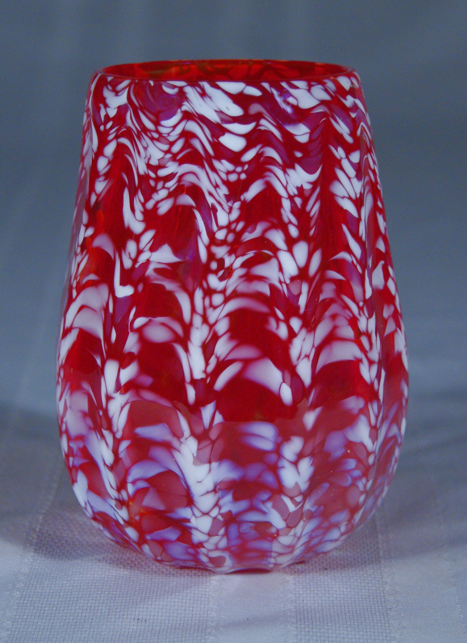 ribbed stemless wine glasses