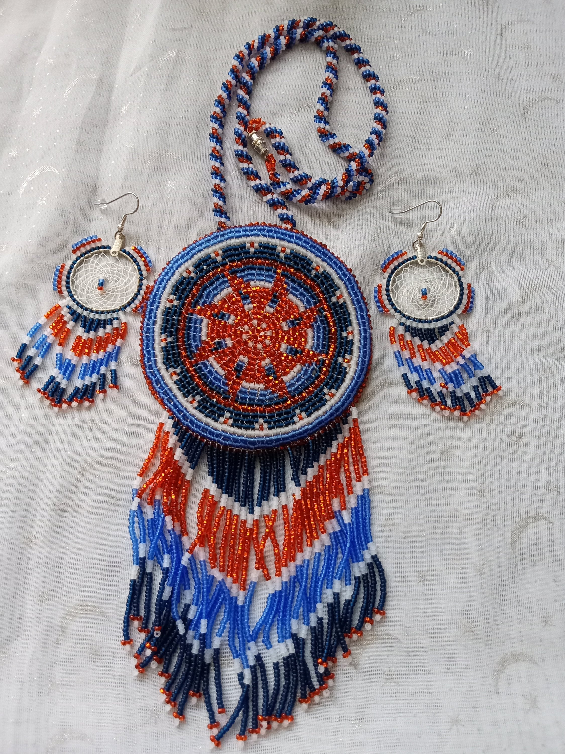 Beaded Medalion and Earrings Set/beaded Necklace and Dreamcatcher