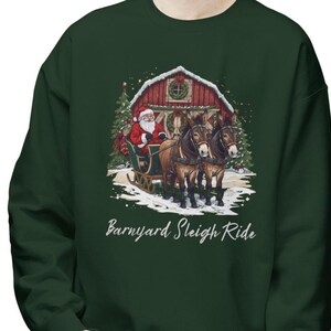Sweatshirt Barnyard Sleigh Ride, kersttrui kerstman en ezels