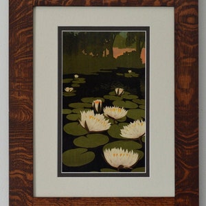 Lily Pads Mission Style Art en marco de roble aserrado en cuartos
