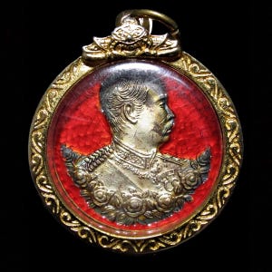 Enamel Coin King Rama V & Phra Phuttha Chinnarat Buddha B.E.2539 (1996) Thai Sacred Amulet Vintage Buddhist Medal Talisman Pendant