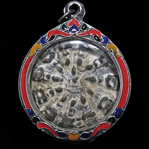 Ancient Phra Ngob Nam Aoi 12 Buddhas, Kru Tao Thu Reiang Sukhothai 700 yrs, Thai Amulet Antique Bronze Buddhist Talisman Pendant