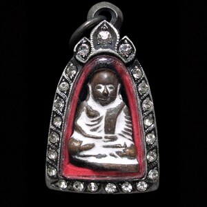 LP Ngern blessed by LP Khaek Wat Sunthon Pradit Thai Amulet – Vintage Buddhist Talisman Pendant