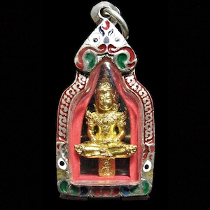 Gold Buddha Phra Somdej Yod Thong Maha Chakkraphat, BE2548 (2005) Thai Amulet Wat Tha Sung, Sacred Buddhist Pendant