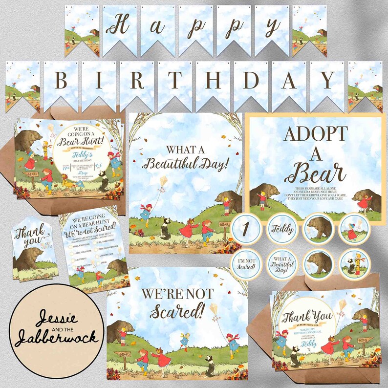 Peut inclure: Un ensemble de d&eacute;corations de f&ecirc;te imprimables sur le th&egrave;me de l'ours pour un anniversaire. Les d&eacute;corations comprennent une banni&egrave;re, des invitations, des cartes de remerciement et une pancarte qui dit "Adopter un ours". Les d&eacute;corations sont illustr&eacute;es avec des ours, un renard et un chat noir dans un d&eacute;cor de for&ecirc;t.