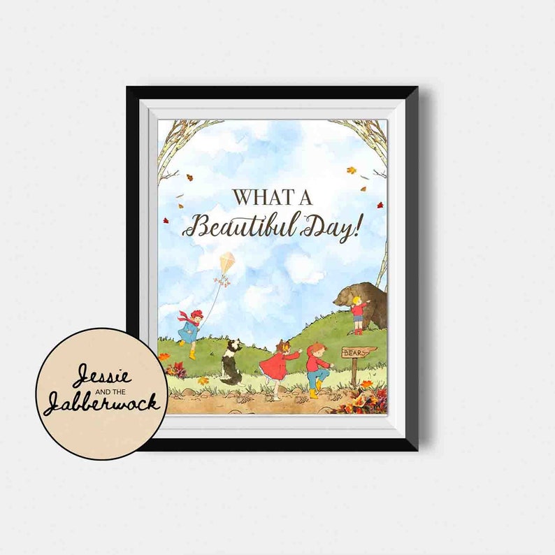 Peut inclure: Une illustration aquarelle d'enfants et d'un chien se promenant dans une for&ecirc;t par une belle journ&eacute;e. Le texte "What a Beautiful Day!" est &eacute;crit en haut au centre de l'image. L'image est encadr&eacute;e en noir.