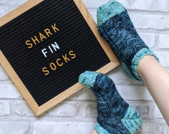 Shark Fin Socks - PATTERN ONLY - Beginner Friendly Knitting Pattern - Knit Sock Pattern