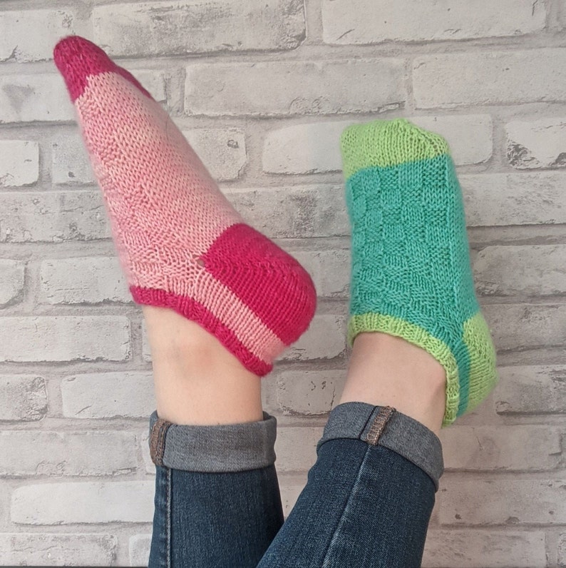 Easter Basket Ankle Socks PATTERN ONLY Beginner Friendly Knitting Pattern Knit Sock Pattern image 2