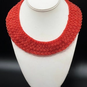 BEADED NECKLACE