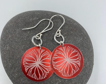 Red circle aluminium earrings with tree design and silver ring