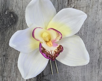 Horquilla para el pelo con orquídea Cymbidium color crema tropical en caja