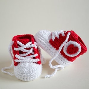 CROCHET PATTERN - Crochet Baby Booties Fancy Baby - Baby Shoes - PDF