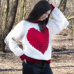 CROCHET PATTERN PDF - Simple Easy For Beginners - Crochet Sweater In Small Medium and Large size - Crochet Pullover - Chunky Sweater