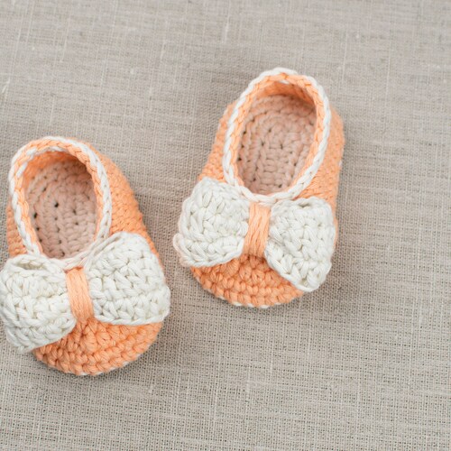 CROCHET PATTERN Crochet Baby Booties Crochet Baby Shoes - Etsy