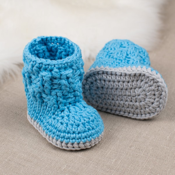 CROCHET PATTERN - Crochet Baby Booties Blue Snowman - Baby Slippers - Baby Shoes - PDF