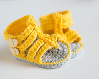 Patrón de sandalias de gladiador para bebé a crochet - PDF