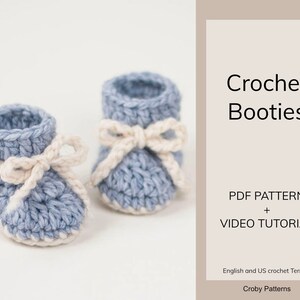 CROCHET PATTERN PDF Crochet Baby Booties Winter Snowflake, Baby Shoes, Baby Footwear, Baby Sock Booties, Newborn Booties, Baby Shower Gift image 2