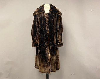 Vintage 1960’s Beaver Fur Coat