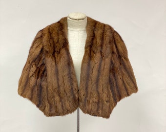 Vintage 1960's Fur Capelet