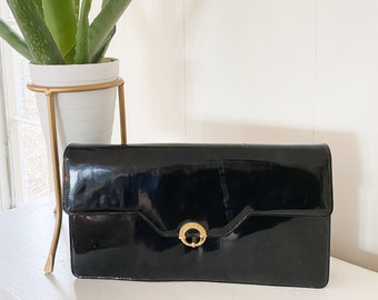 Vintage 1980's Artbag Patent Leather Envelope Clutch with Removable Strap