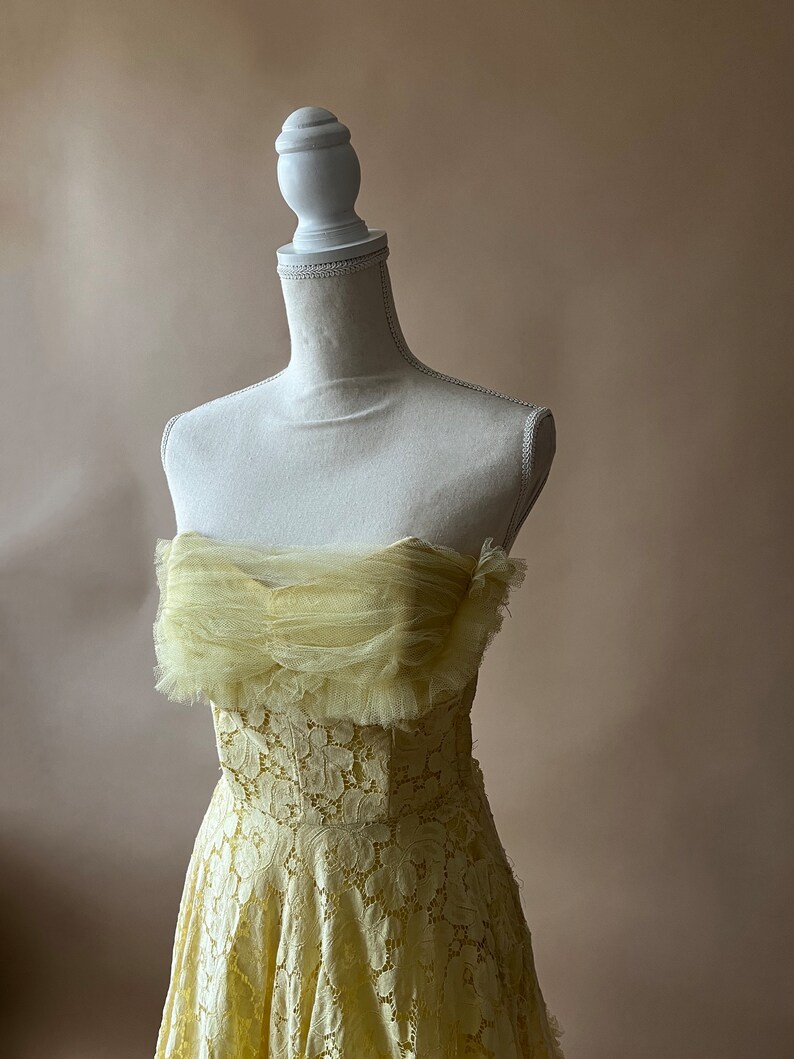 Vintage 1950's/1960's Yellow Lace Dress image 7