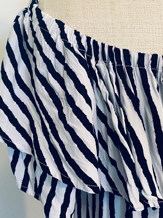 Vintage 1990's Striped Off-Shoulder Summer Dress - image 9