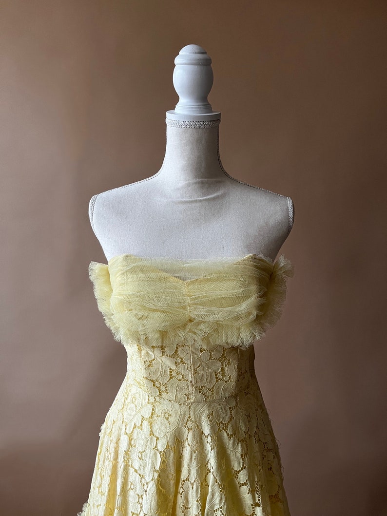 Vintage 1950's/1960's Yellow Lace Dress image 6