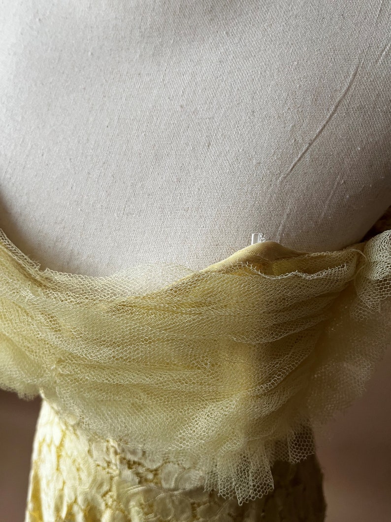 Vintage 1950's/1960's Yellow Lace Dress image 10