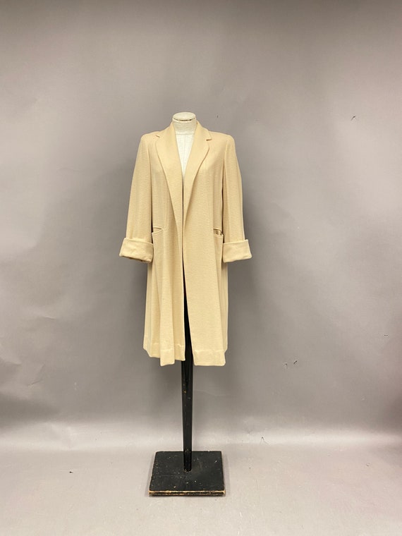 Vintage 1960’s/70’s Beige Wool Collared Swing Coat