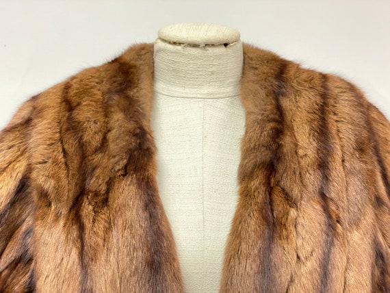 Vintage 1960's Fur Capelet - image 4