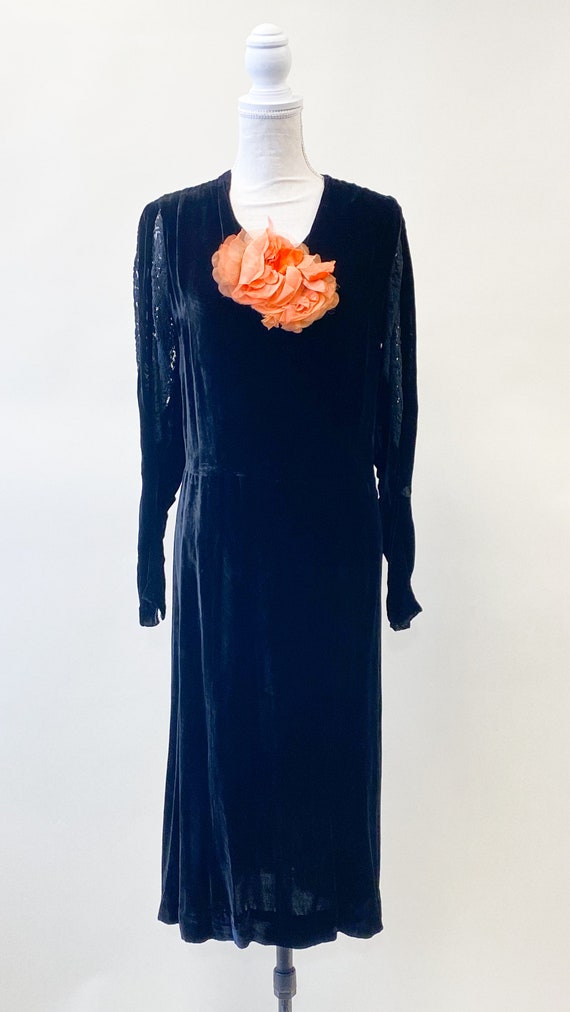 Vintage 1930's Black Velvet Drop Waist Dress with… - image 2