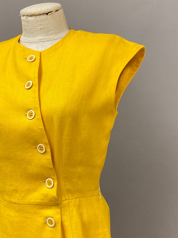 Vintage 1960's Adele Simpson Linen Dress - image 3