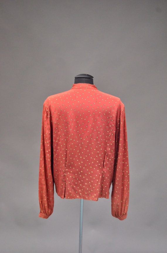 Vintage 1930's Metallic Printed Crepe Blouse - image 4