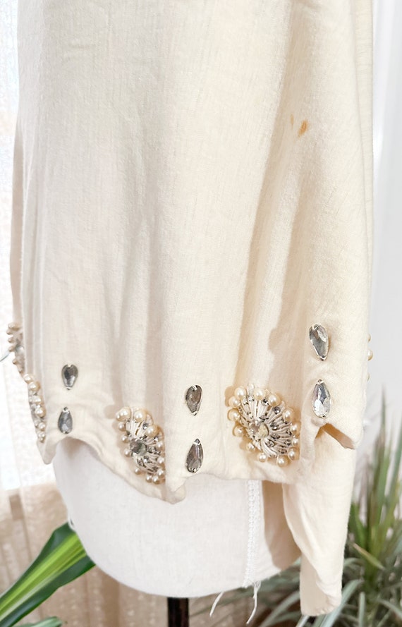 Vintage 1950's Jewel and Pearl Embellished Shawl - image 6