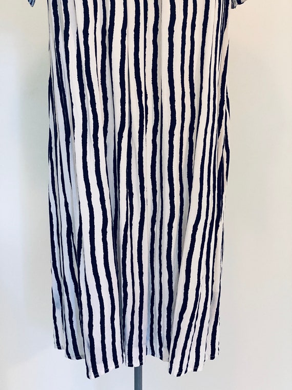 Vintage 1990's Striped Off-Shoulder Summer Dress - image 4